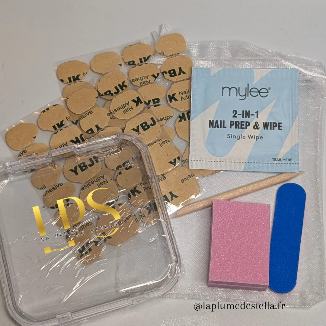 Nude Chic – Carré Court | Prêt-à-Porter | La Plume de Stella