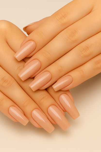 Kelly Nude Beige Élégance – Carré Court | Prêt-à-Porter | La Plume de Stella