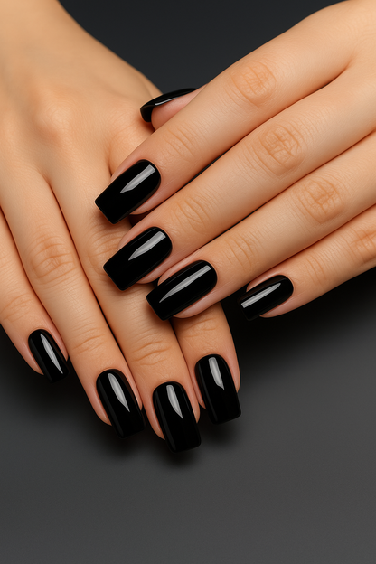 Black Noir Intense – Carré Court | Prêt-à-Porter | La Plume de Stella
